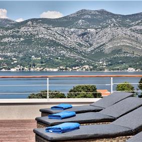 2 x 3 Bedroom Villas with Sea Views and Pools on Korcula Island, Sleeps 6 
